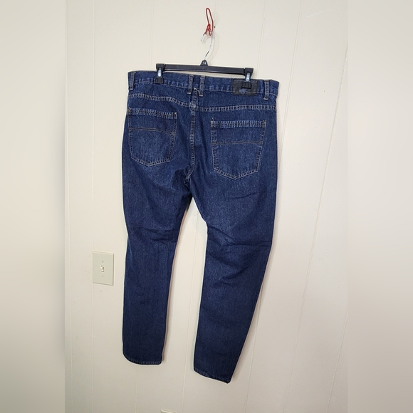 Beverly Hills Polo Club Men's Denim Blue Jeans 38W x 30L - Picture 3 of 13